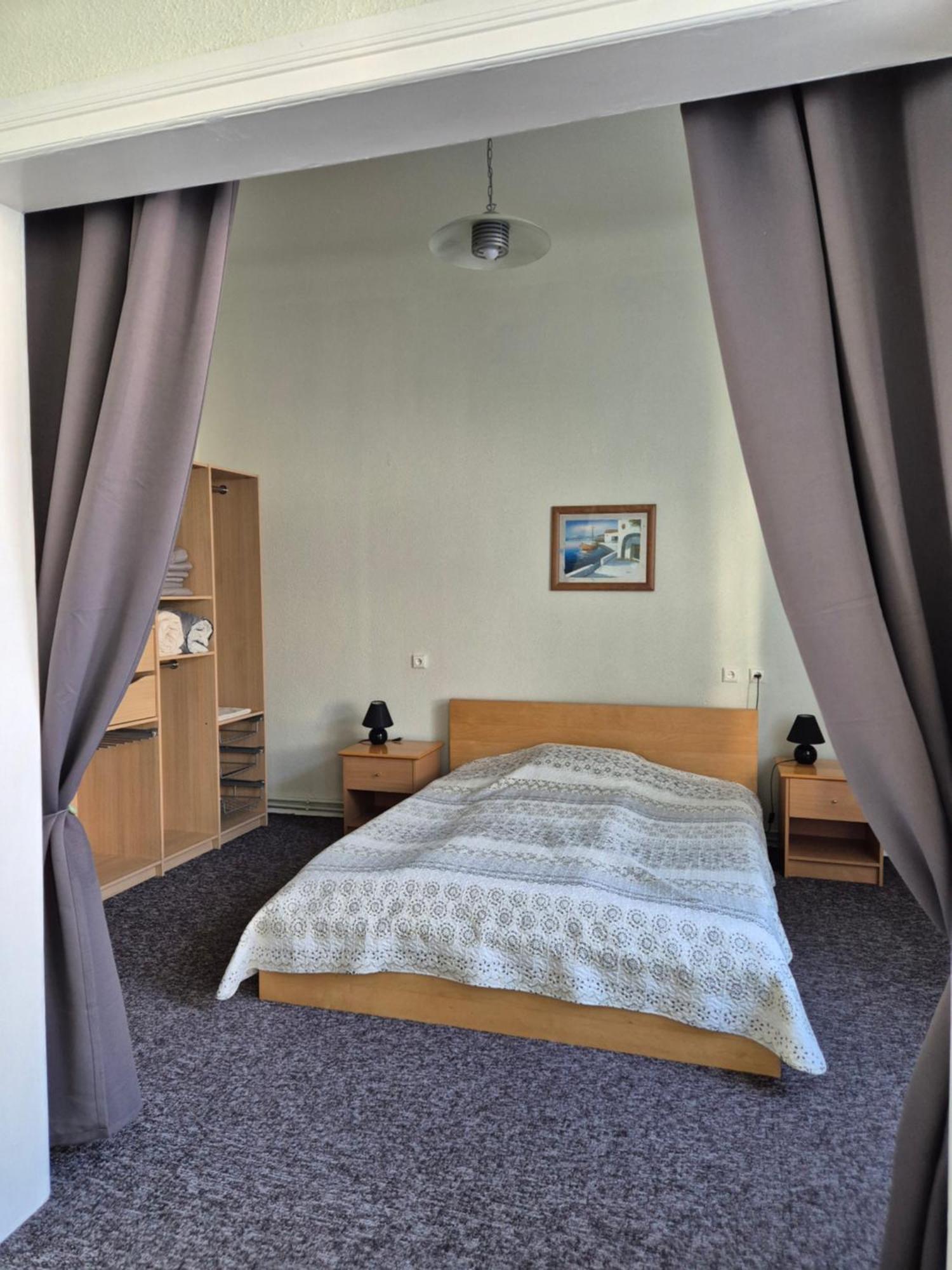 Figaro Villa Ventspils Exterior photo